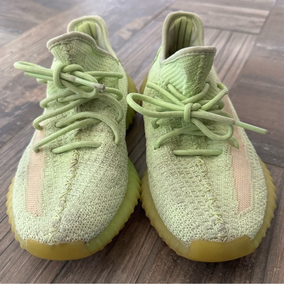 adidas Yeezy Boost 350 V2 size 5.5 - Picture 3 of 10